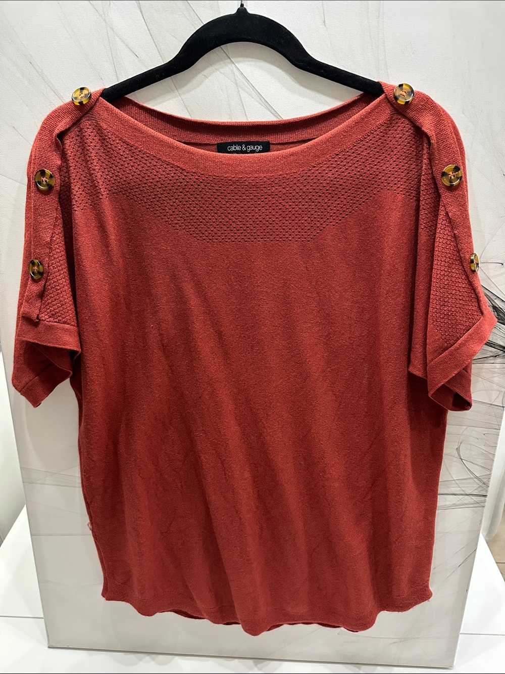 Cable & Gauge Terracotta Knit Short Sleeve Boatneck Button Top L